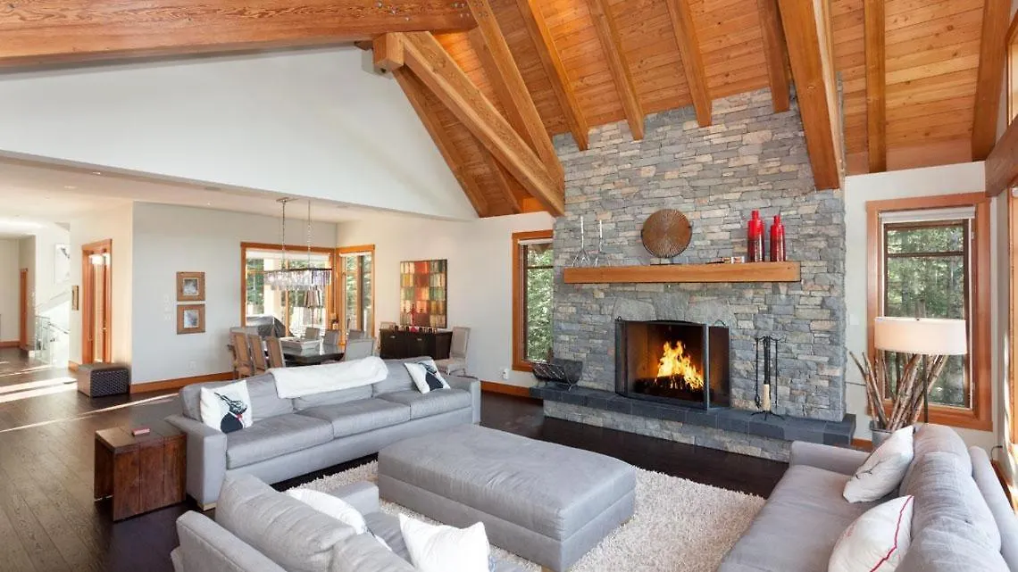 Kadenwood 2939 | Luxury Ski Chalet W/ Hot Tub, Media Room, Steam Room, Stunning Views Whistler Canada